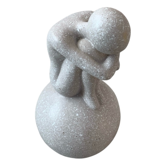 Contemplative Man Sculpture Gray Resin Human Figurine Thinker Sculpture Art Deco - Picture 6 of 7